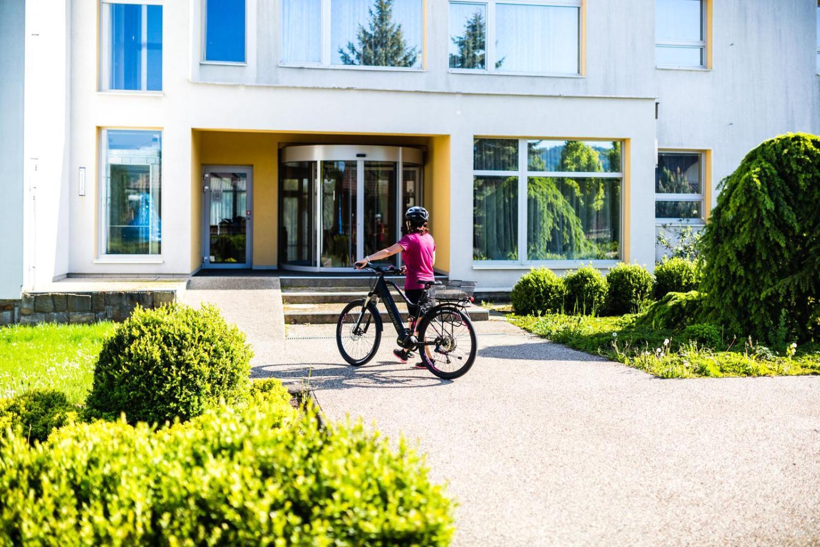 Lazensky A Wellness Hotel Nivamare Luhačovice Exterior foto