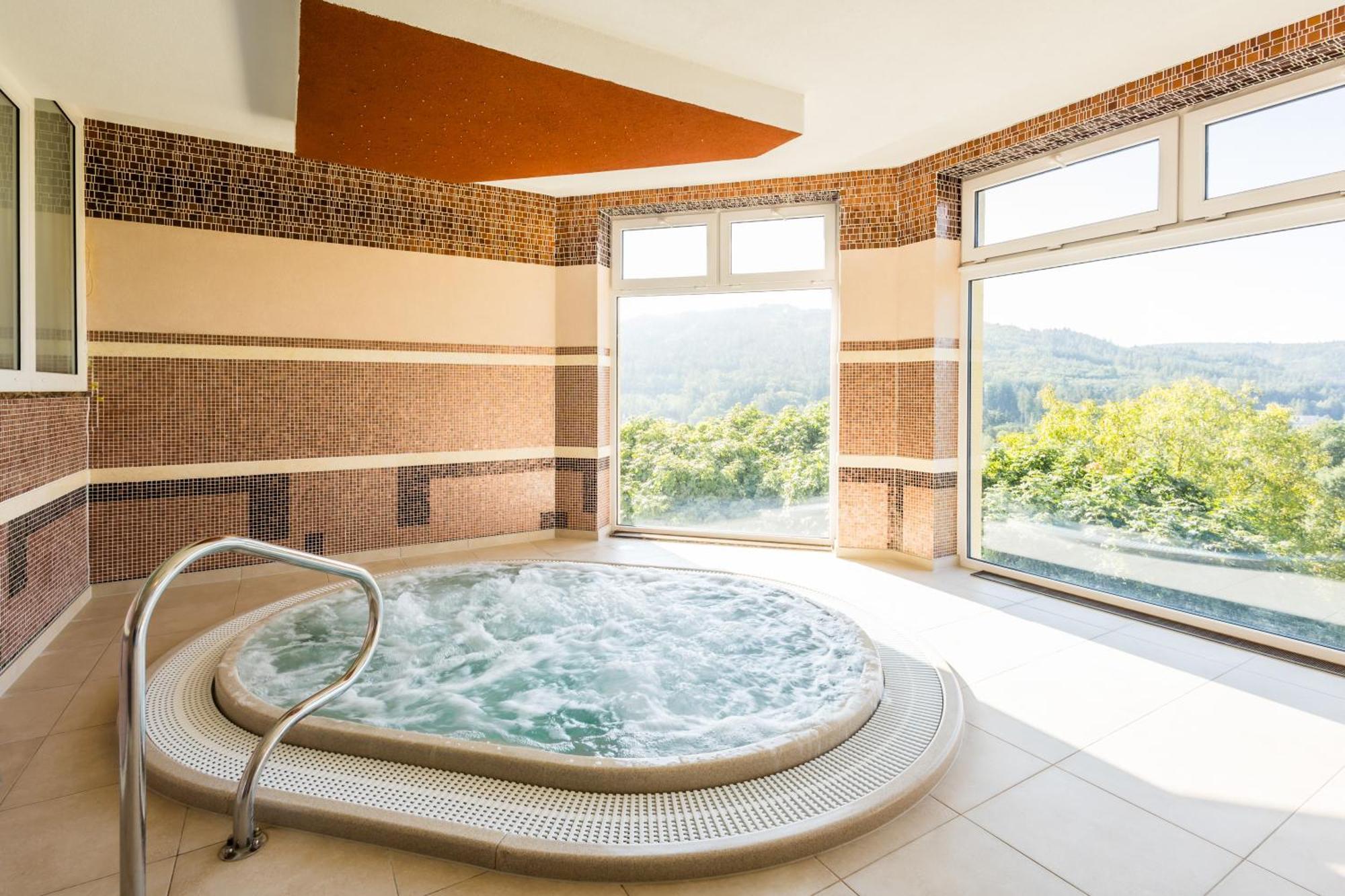 Lazensky A Wellness Hotel Nivamare Luhačovice Exterior foto
